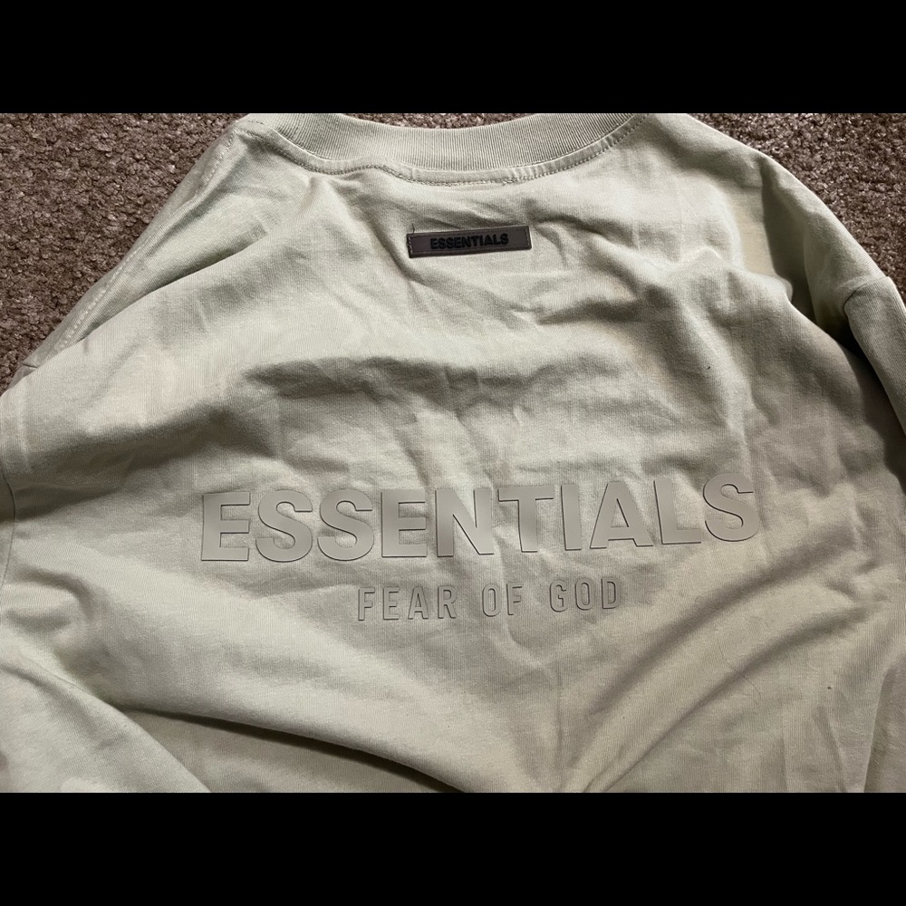 Pistachio long sleeve FOG ESSENTIALS long sleeve